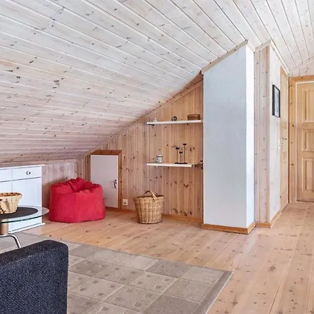 Beautiful In With Kitchen