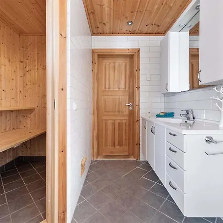 Feriehus Beautiful In With Kitchen *